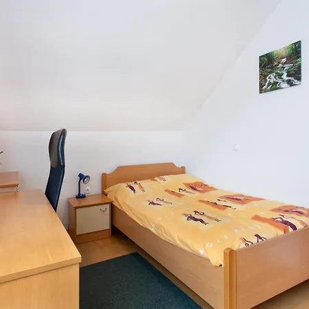 Orchid For 2, Skylight For 2 Rum i privatbostad *