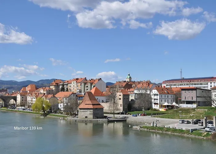 Orchid For 2, Skylight For 2 *