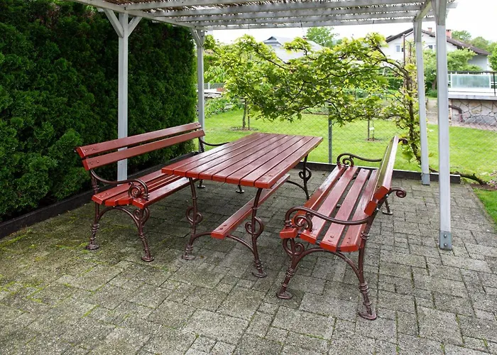 Orchid For 2, Skylight For 2 * Kranj